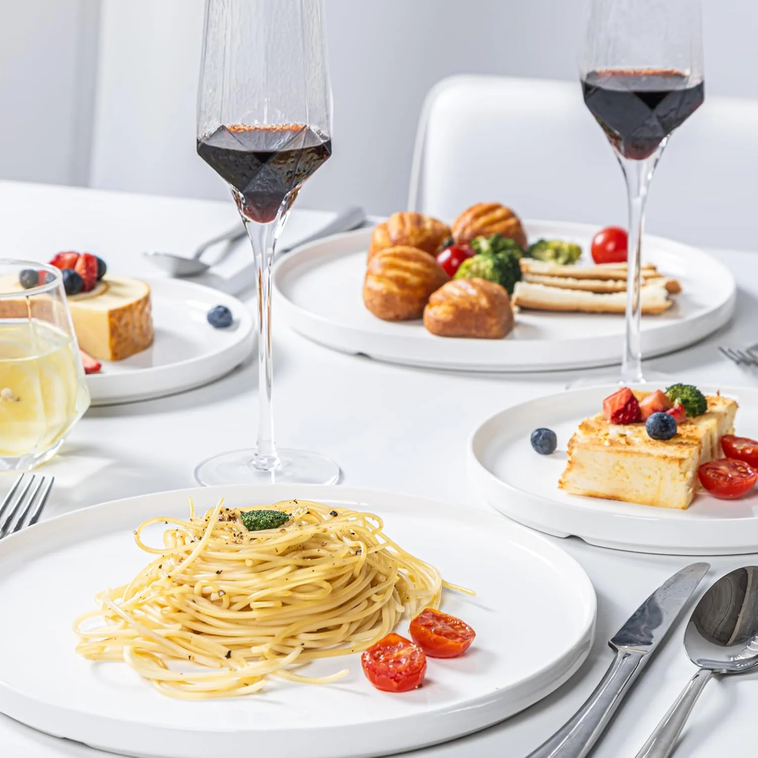 12 Pieces Porcelain Dinnerware Set for 4, Chip and Scratch Resistant Ceramic Plates and Bowls Set, Dishwasher & Microwave Safe Dingware Dishes Set,White