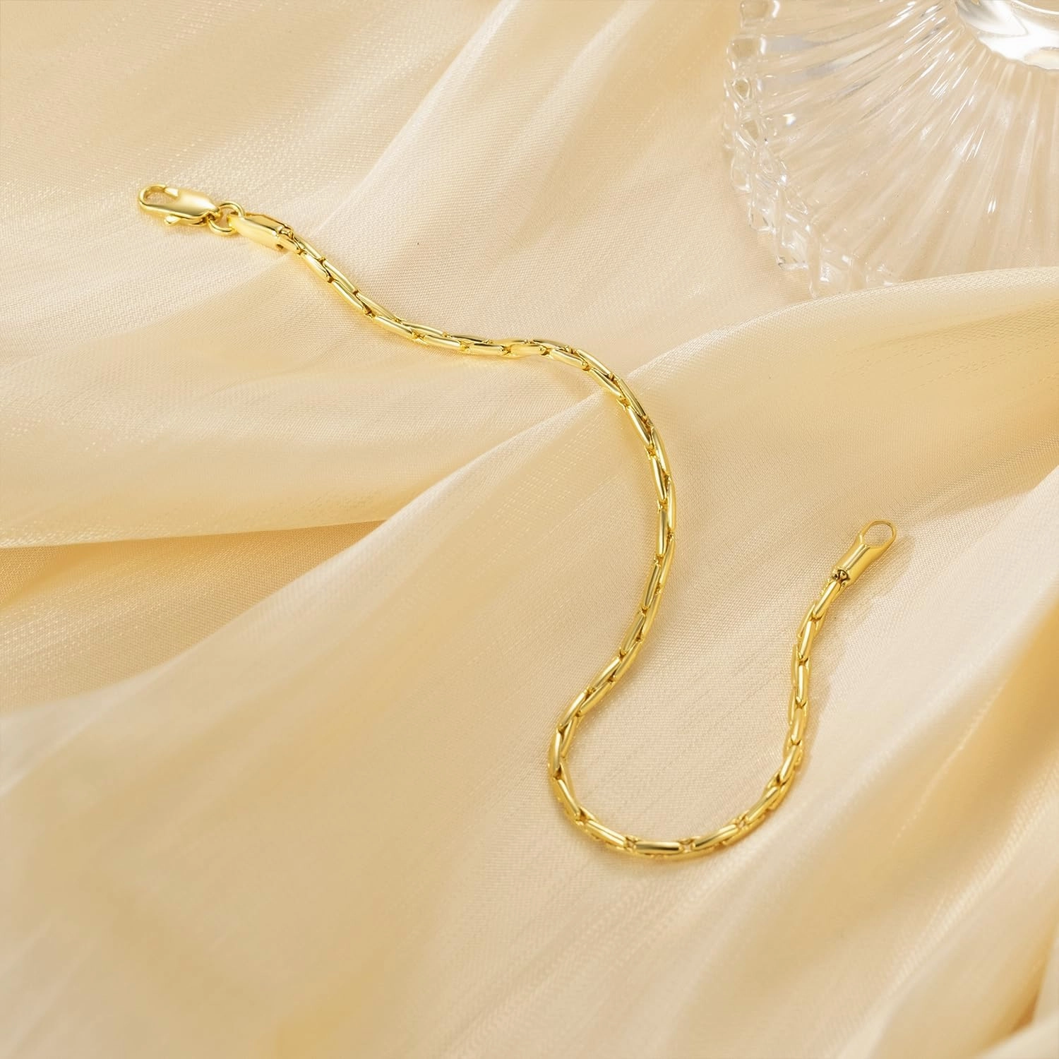 14K Gold Bracelets for Women Gold Bracelets for Women Delicate Link Chain Bracelet for Men Available in 5 Sizes (6.5, 7, 7.5, 8, 8.5in)