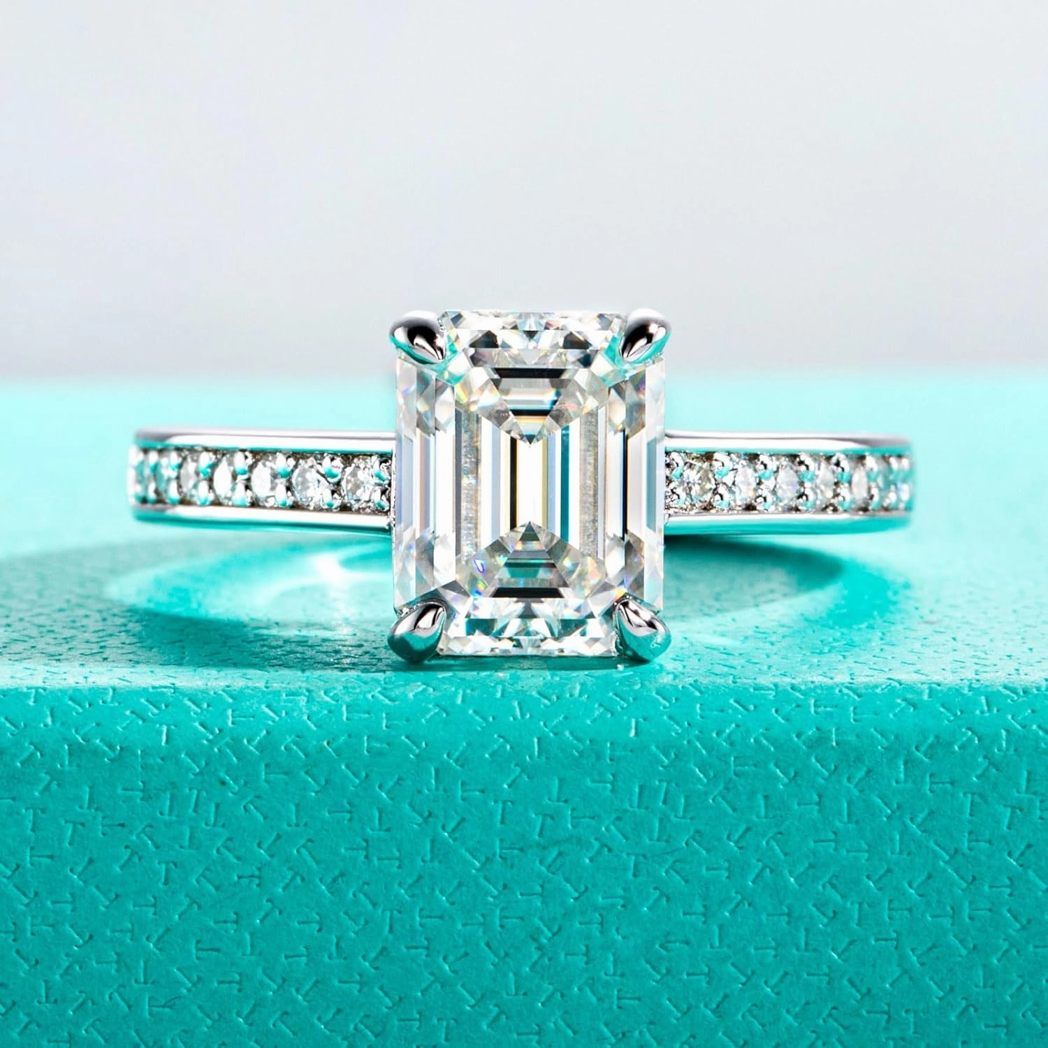 AnuClub Moissanite Wedding Ring 3.2-4cttw(3CT Center Stone) D Color VVS1 925 Sterling Silver Radiant/Emerald/Pear Cut Engagement Promise Rings for Women with Certificate