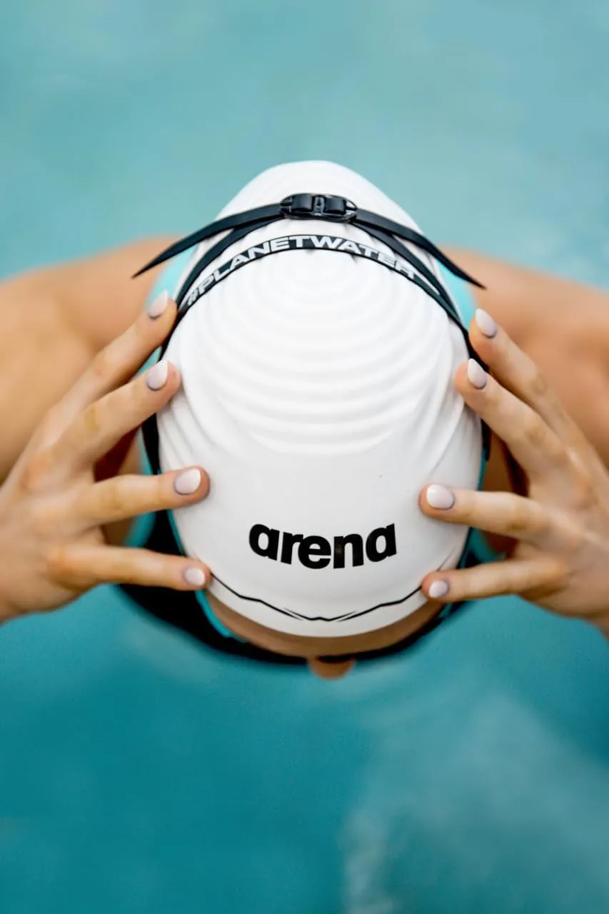 Arena Silicone Racing Swim Cap Men and Women Aquaforce Wave Hydrodynamic Performance Competitive Intensive Swimming