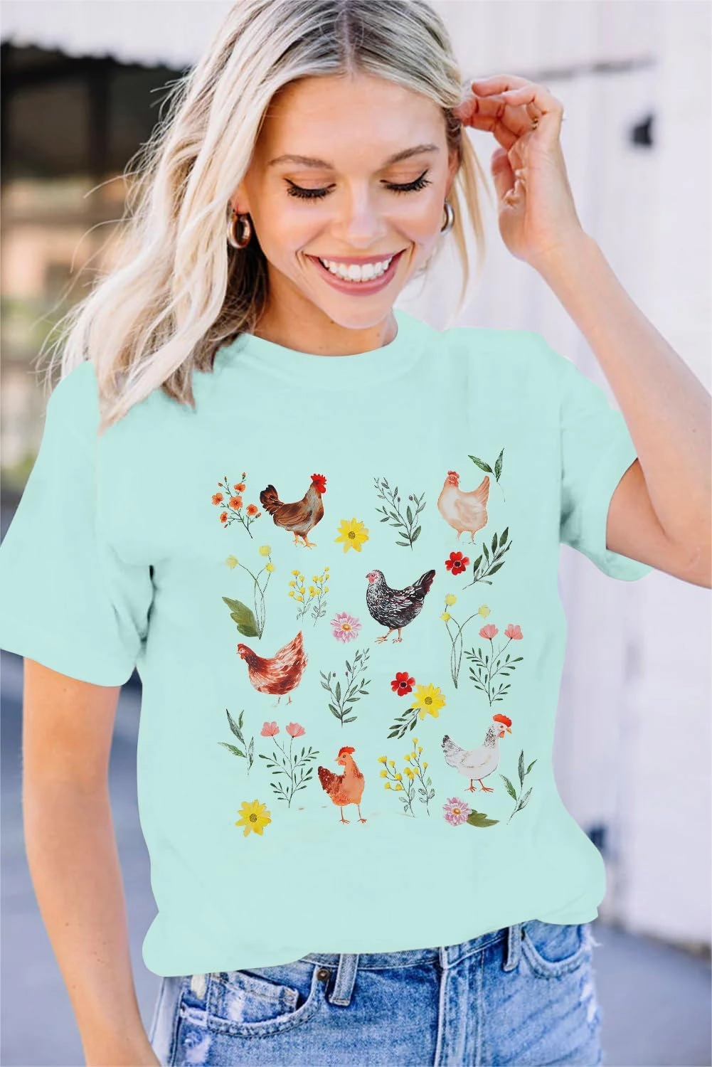 ASTANFY Chicken Shirt Women Wildflower Chicken Shirt Cute Chicken Mom T-Shirt Farm Country Casual Tee Tops
