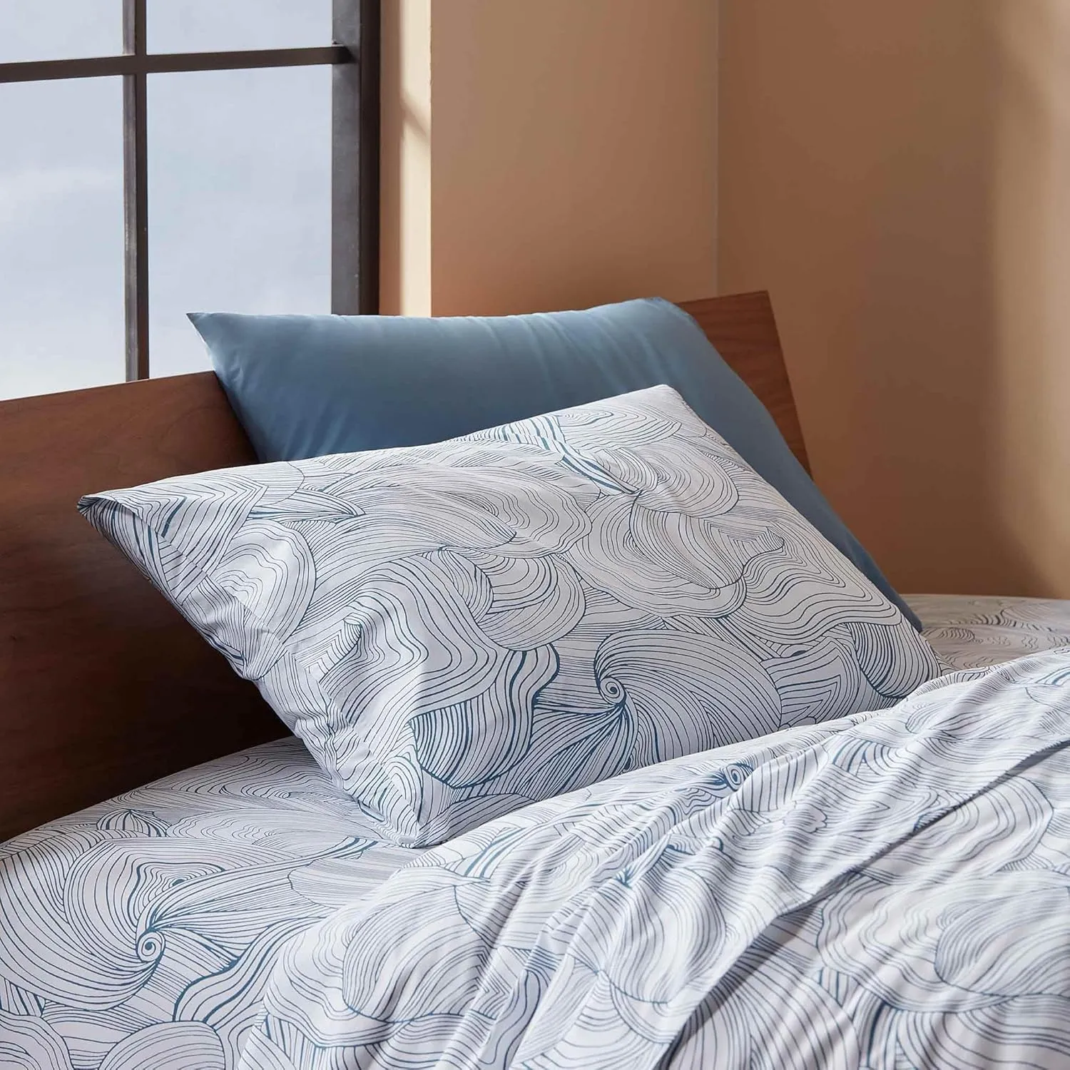 Brooklinen Luxury Sateen 4 Piece Queen Size Sheets Set in Oyster Blue - 100% Cotton Sateen Sheets - 1 Fitted Sheet, 1 Flat Sheet, 2 Pillowcases