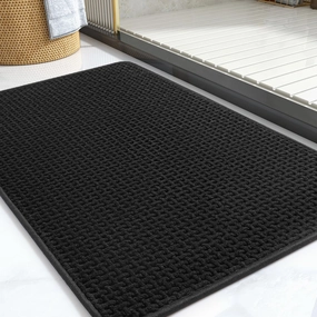 COCOER-Chenille Bath Mat-Rubber Backing Bathroom Rugs Non Slip-Super Absorbent Bath Mats for Bathroom Floor-Quick Dry Bathroom Mat Thin Bath Rugs Fit Under Door-Black 17''x40''