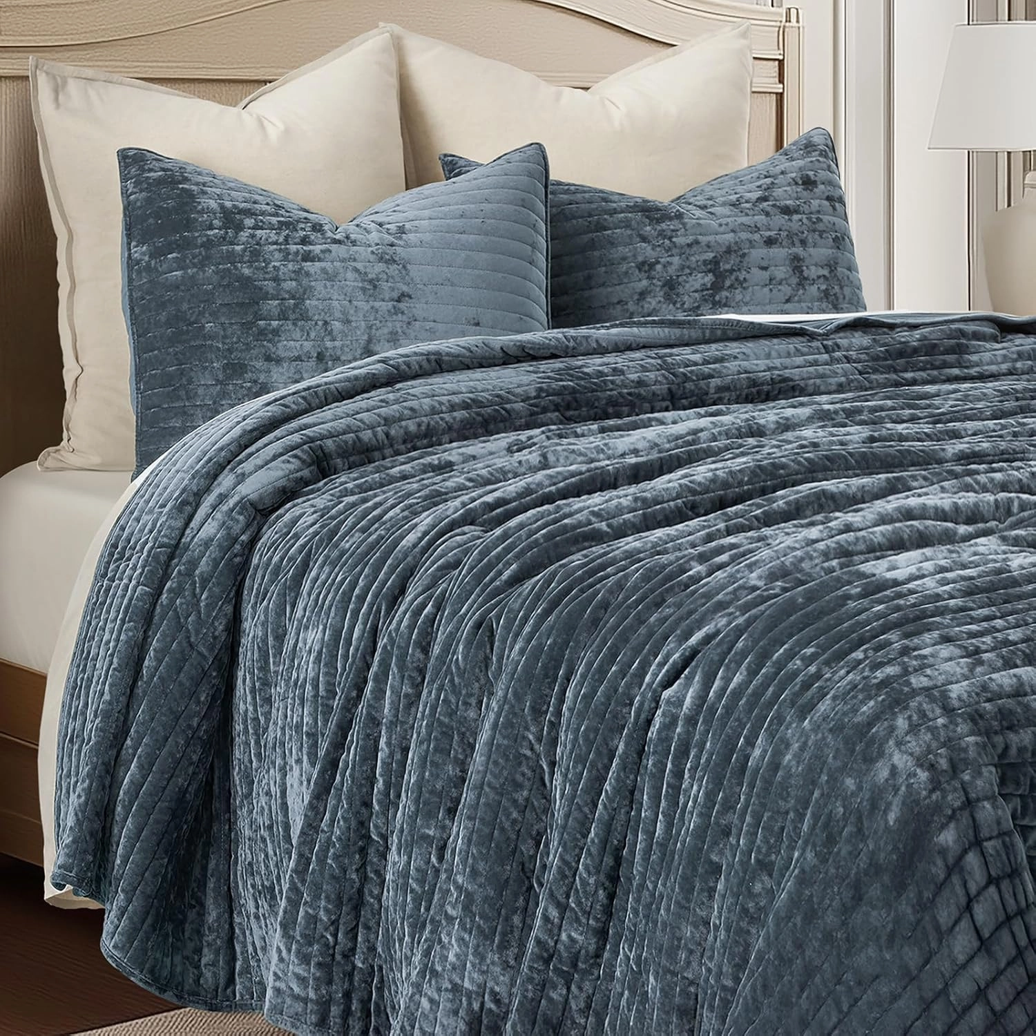 EVERGRACE Velvet Quilt Set Queen Size, Luxurious Soft Striped Channel Bedding Set, Lightweight Velvet Comforter for All Season, Oversized Bedspread Coverlet with 2 Matching Shams, Stormy Blue