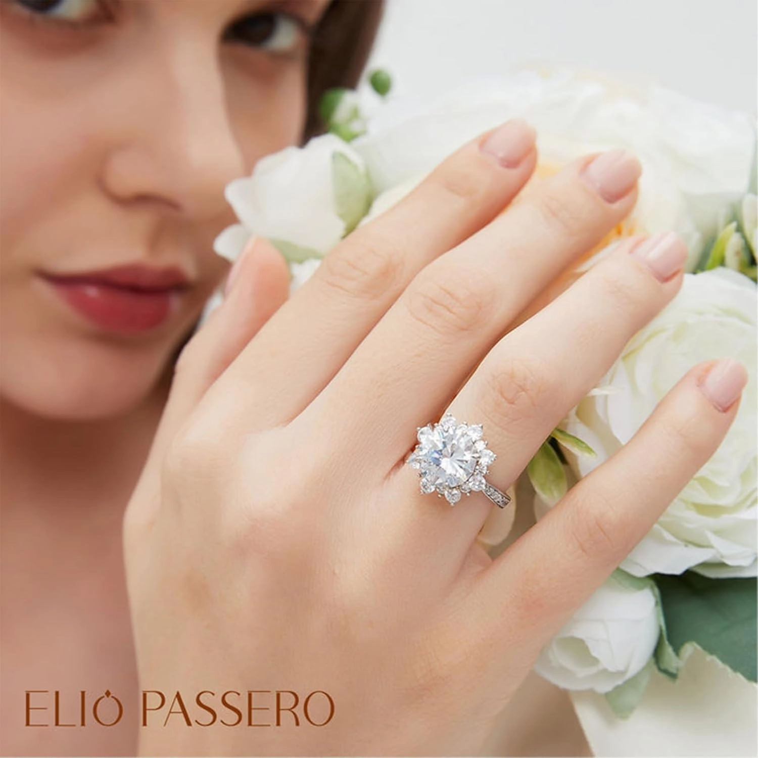 Flower Moissanite Engagement Rings for Women.Women's 925 Sterling Silver Big Flower Shaped Engagement Moissanite Ring,D Color VVS1 Wedding Bands Moissanite Halo Rings 0.5/1.5/2/3CT