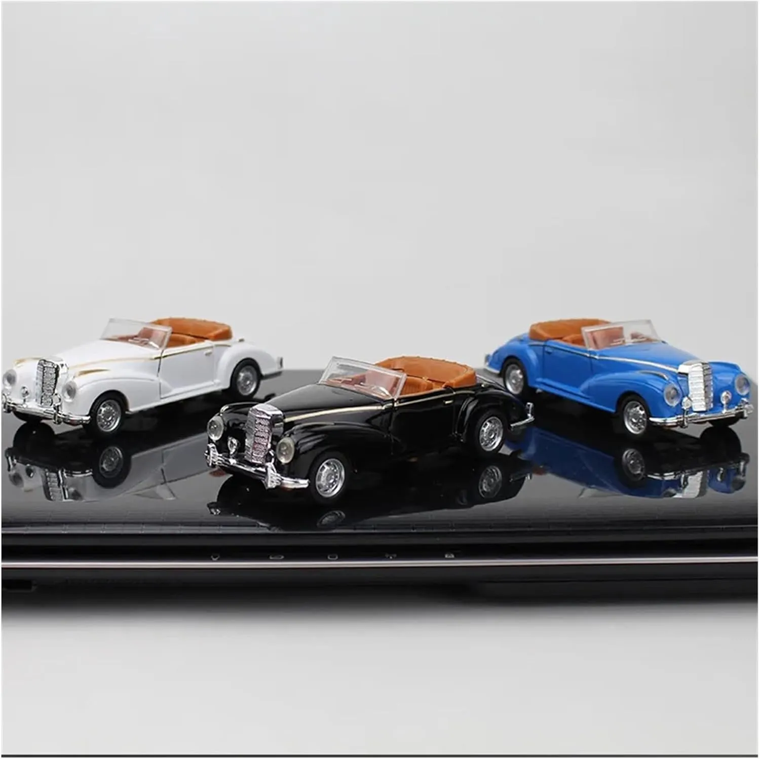 for Retro Convertible Vintage Car Diecast Alloy Mini Model Metal Toy Vehicle Simulation Ornaments Small Car 1:32(Black-with Soft top)