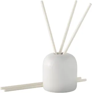 Four Points by Sheraton - Signature Scent Sticks - Luxury Hotel Fragrance - 9" Biodegradable Diffuser Air Freshener - Citrus, Bourbon, Floral, Cedar and Black Leather