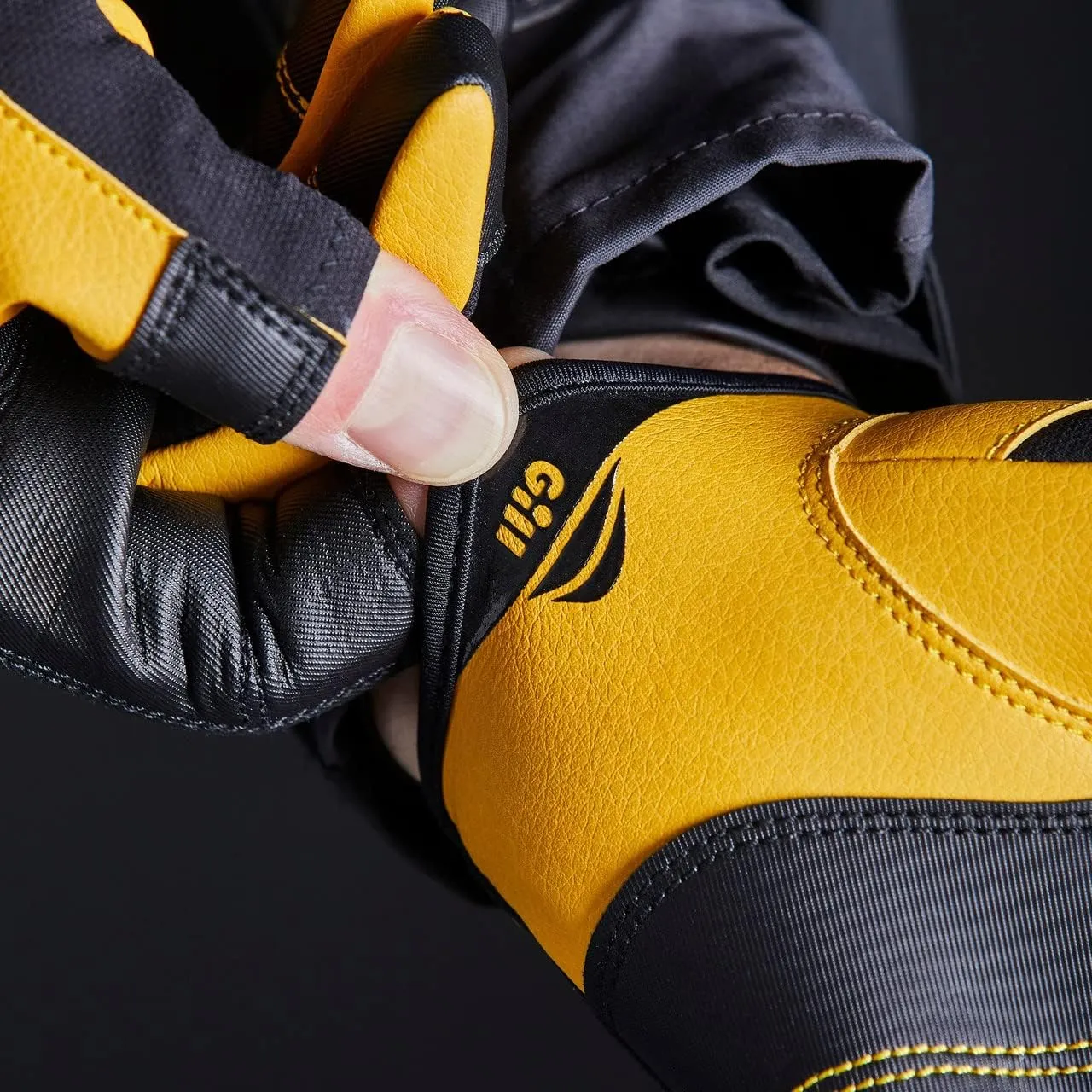Gill Long Finger Pro Sailing Gloves - Sailing, Paddle & Board Sports, Kayaking or Windsurfing