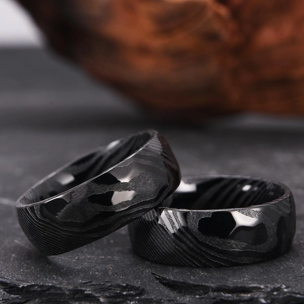 Gold Black Damascus Steel Rings for Men Women 8mm Men's Wedding Bands Classic Fashion Comfortable Fit Suitable for Couples Dating and Engagement