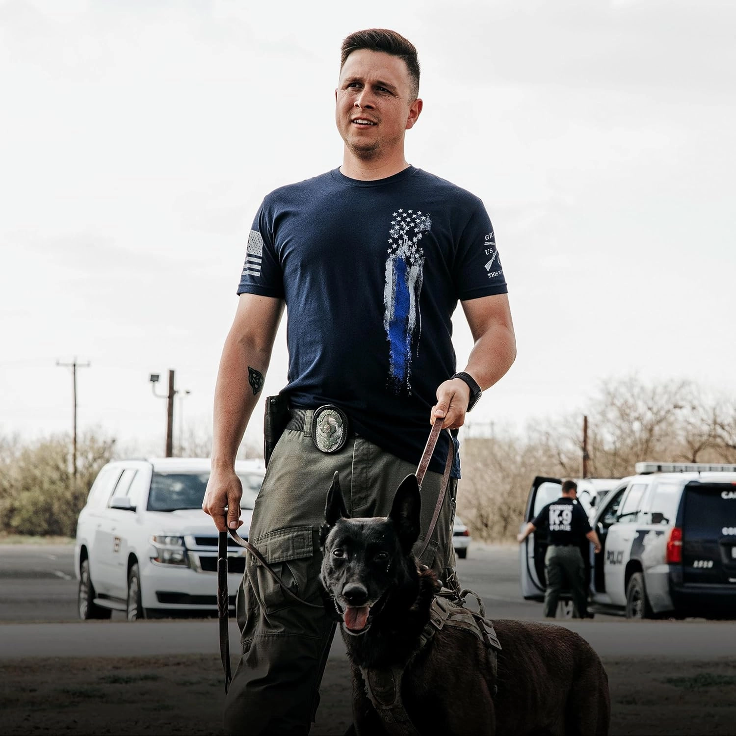 Grunt Style Blue Line Flag Men's T-Shirt
