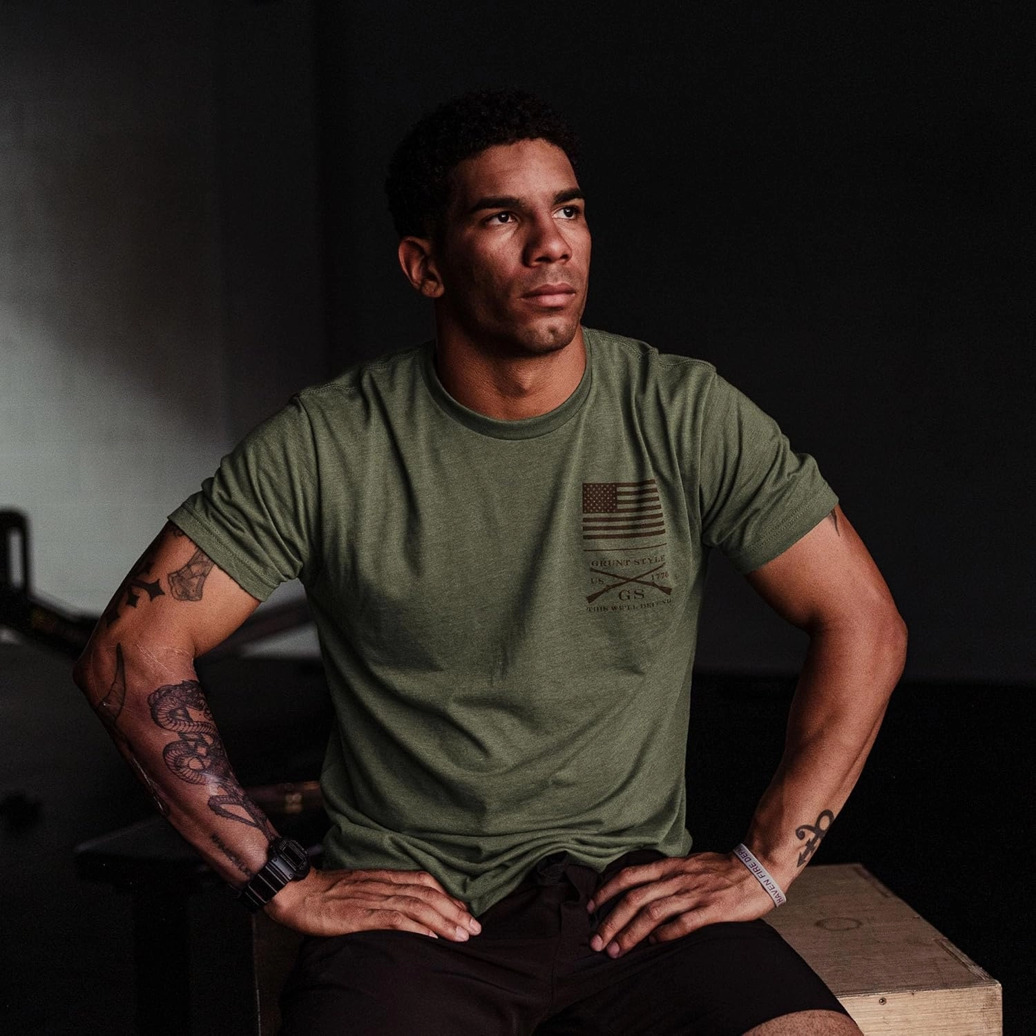Grunt Style Improvise Adapt Overcome Men's Training T-Shirt