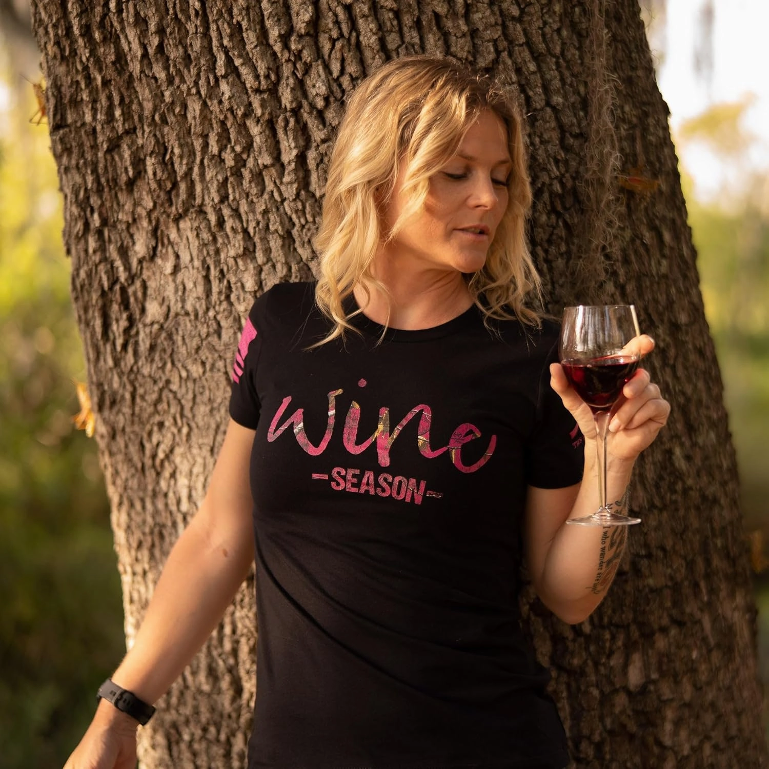 Grunt Style Realtree Xtra Wine Season Women's T-Shirt