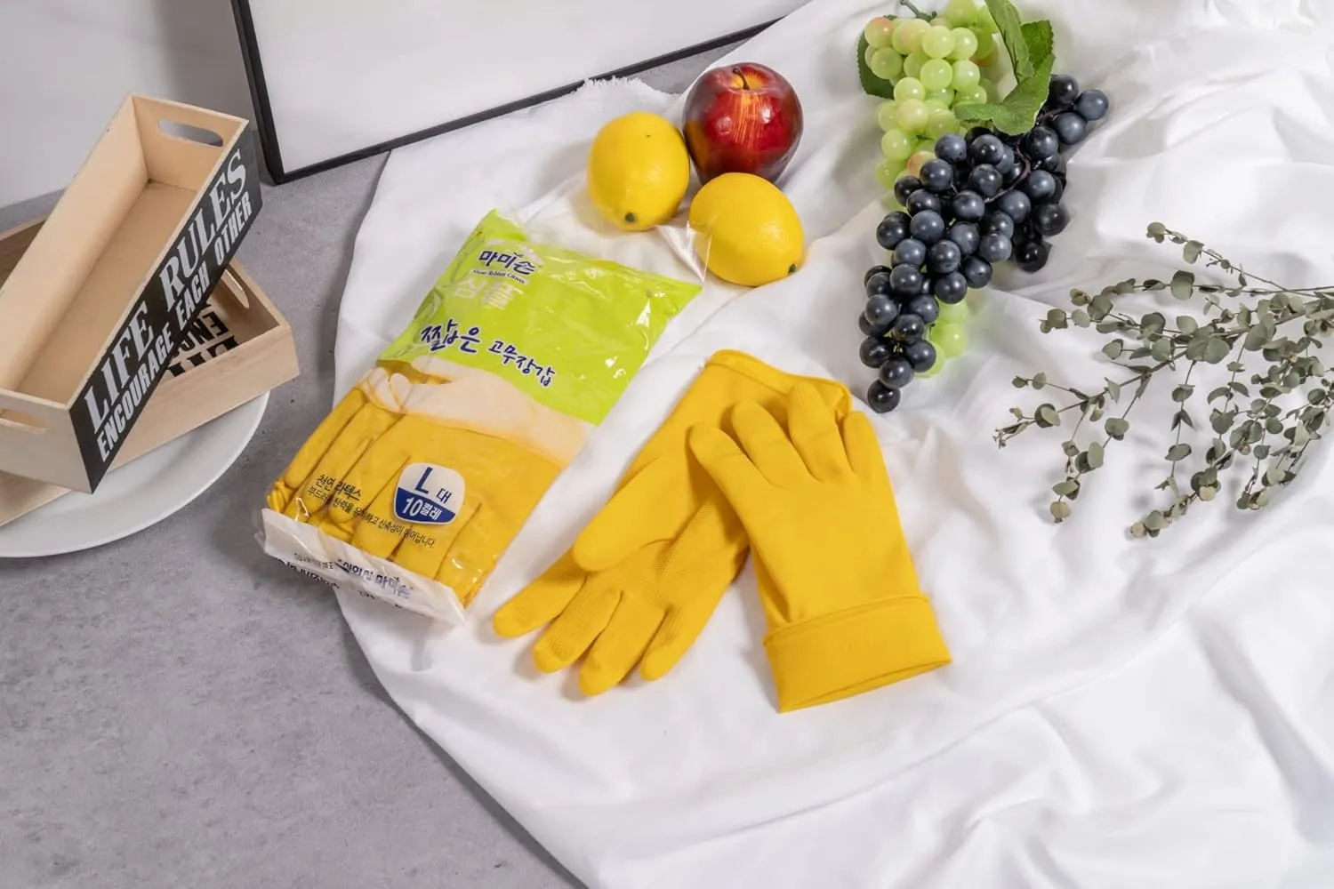 MAMISON 10 Pack Simple and Short Hands Gloves, Reusable Non-Slip Rubber Gloves Large Size