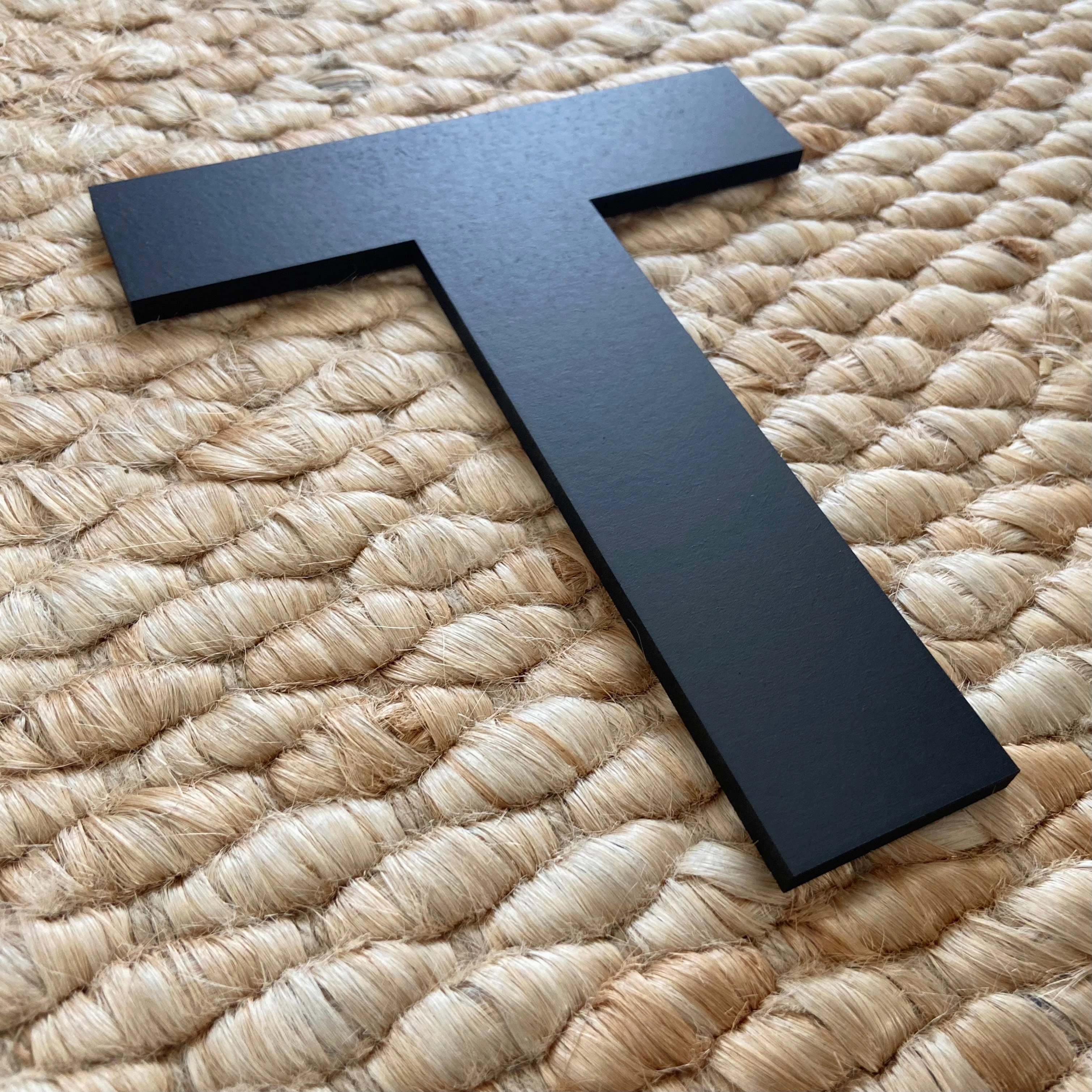 O - 7” Letter Painted Black Alphabet Letters