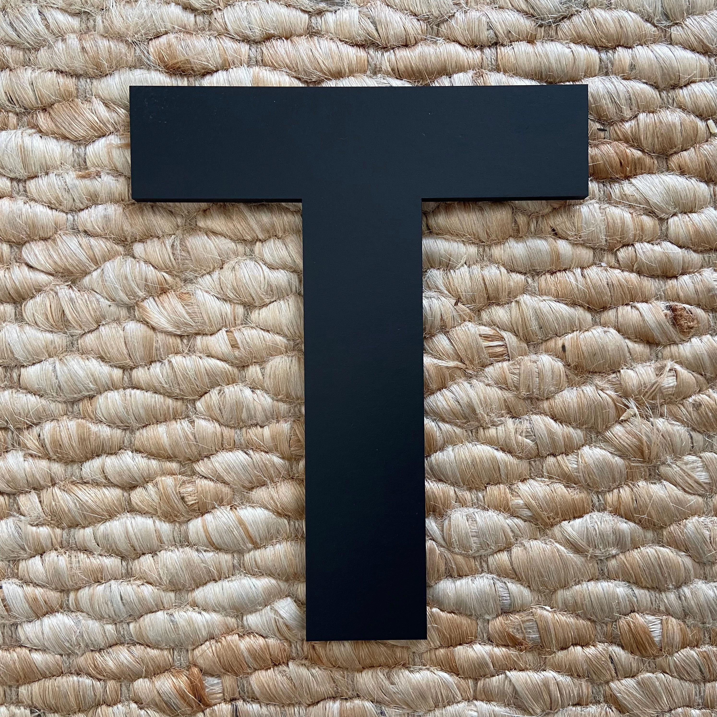 O - 7” Letter Painted Black Alphabet Letters
