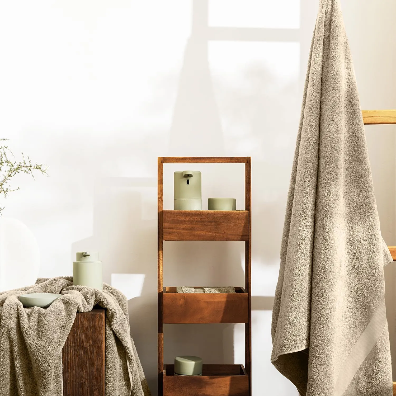 Oakias Premium Towel Set 600 GSM 6 Piece Beige - 100% Ring Spun Cotton Highly Absorbent Towels Set - Super Soft Bathroom Towel Set - Hotel Quality Double Stitched Hem - Ideal for Hotels, Spa, Gyms