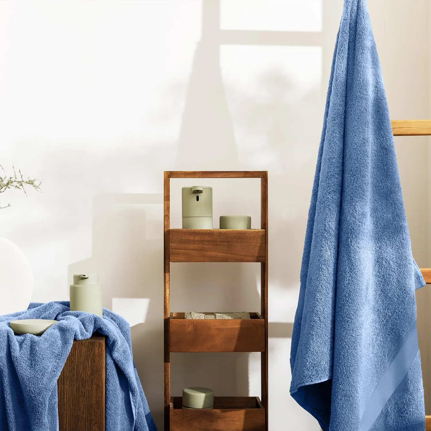 Oakias Premium Towel Set 600 GSM 6 Piece Blue - 100% Ring Spun Cotton Highly Absorbent Towels Set - Super Soft Bathroom Towel Set - Hotel Quality Double Stitched Hem - Ideal for Hotels, Spa, Gyms