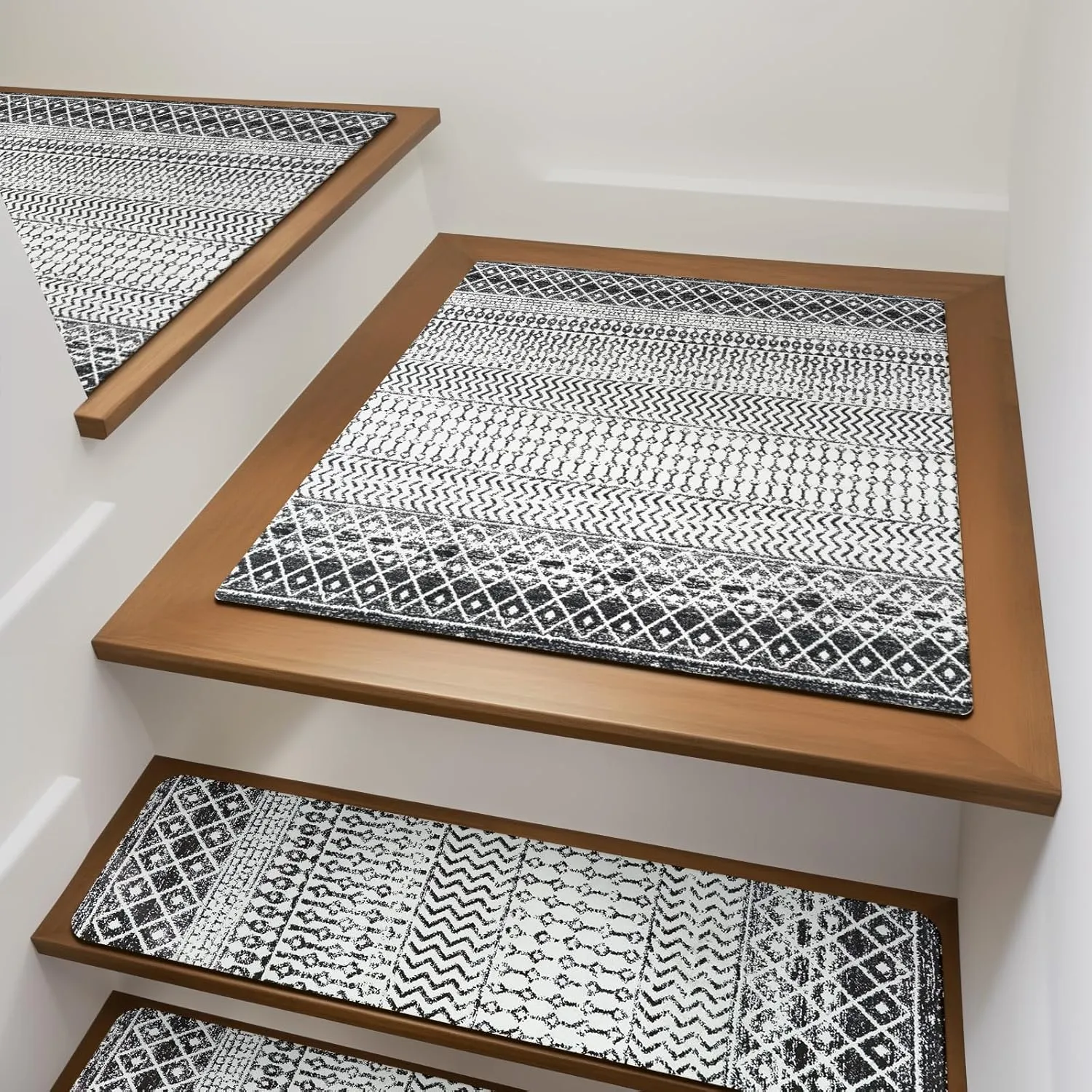 OJIA Stair Treads Non-Slip Matching Mat for Wooden Steps, Square Capet Stair Treads Rubber Backing Stair Runner Anti-Slip Stair Landing Mat 32x32 Inch Stair Rugs