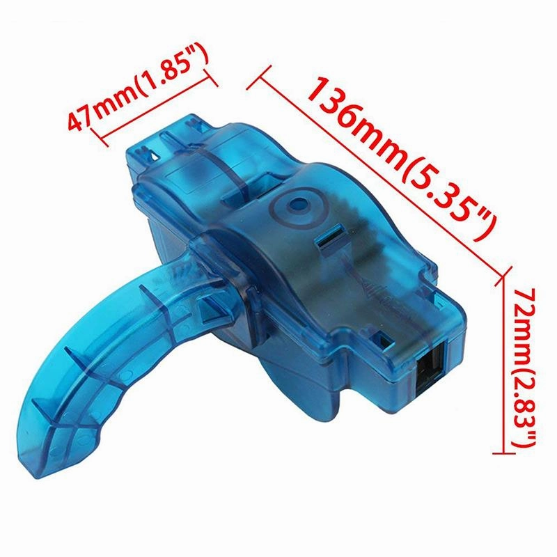 Portable bicycle chain cleaning tool
