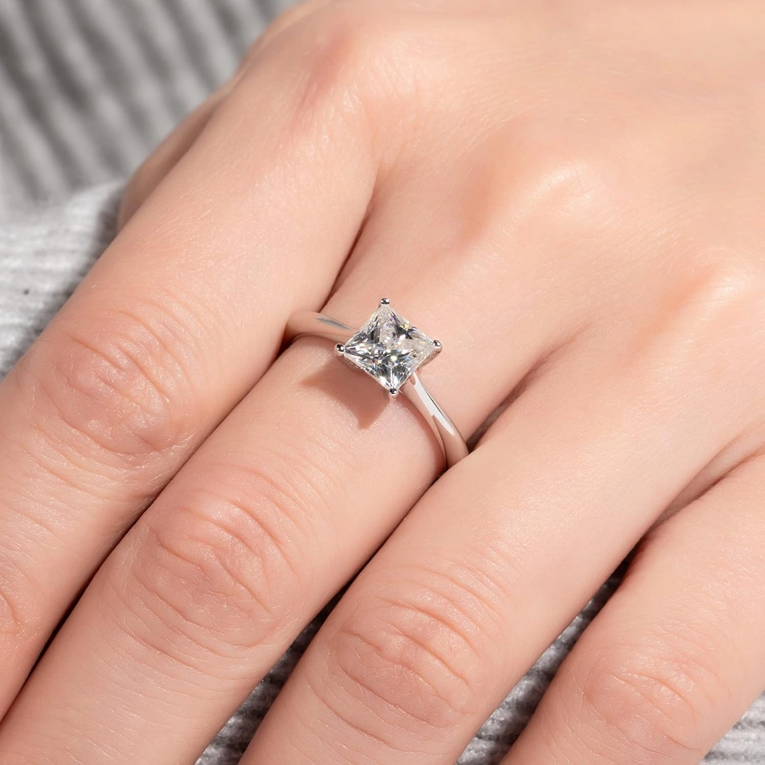 Princess Cut Moissanite Engagement Rings 1.2/2.524cttw D Color VVS1 Clarity Moissanite Diamond 925 Sterling Silver Solitaire Promise Wedding Rings for Women with Certificate