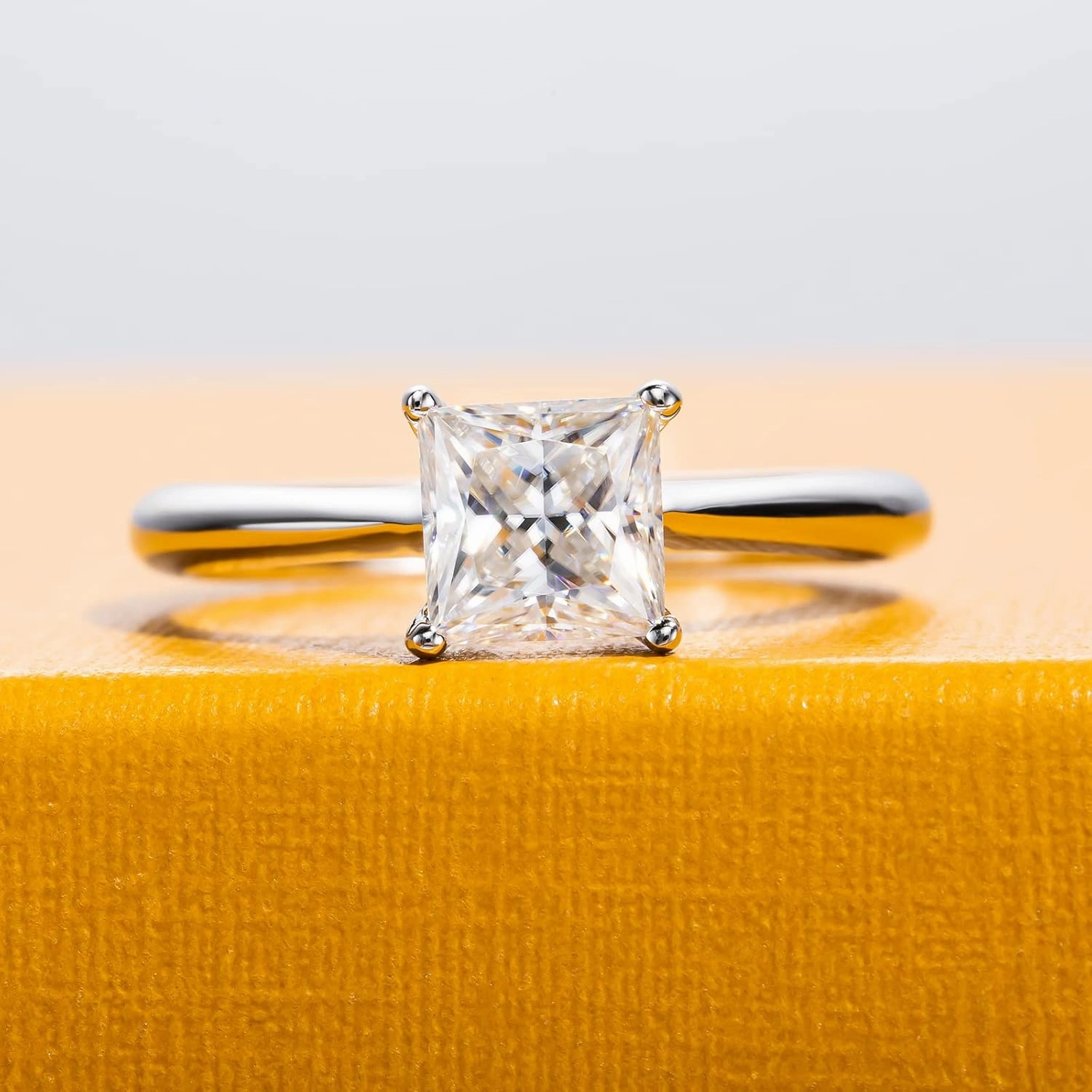 Princess Cut Moissanite Engagement Rings 1.2/2.524cttw D Color VVS1 Clarity Moissanite Diamond 925 Sterling Silver Solitaire Promise Wedding Rings for Women with Certificate