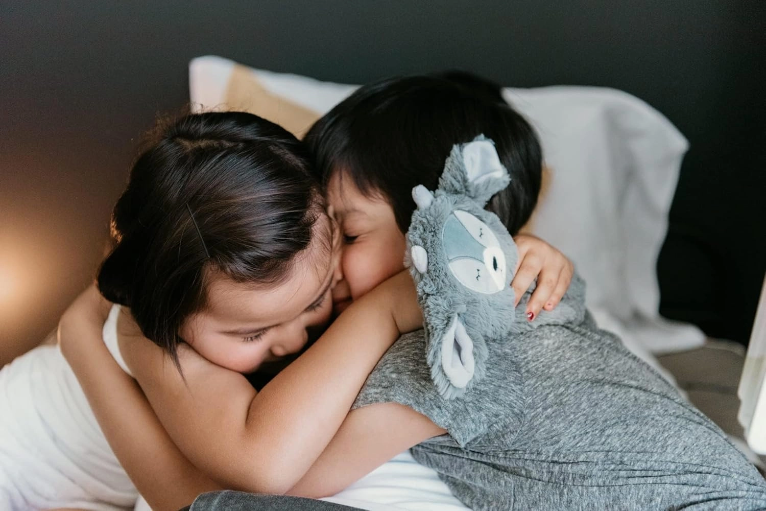 Slumberkins Ibex Snuggler & 2 Board Books Complete Set Bundle | Promotes Emotional Courage, Resilience & Empathy | Social Emotional Tools for Ages 0  (Ibex Kin Snuggler   2 Board Books)