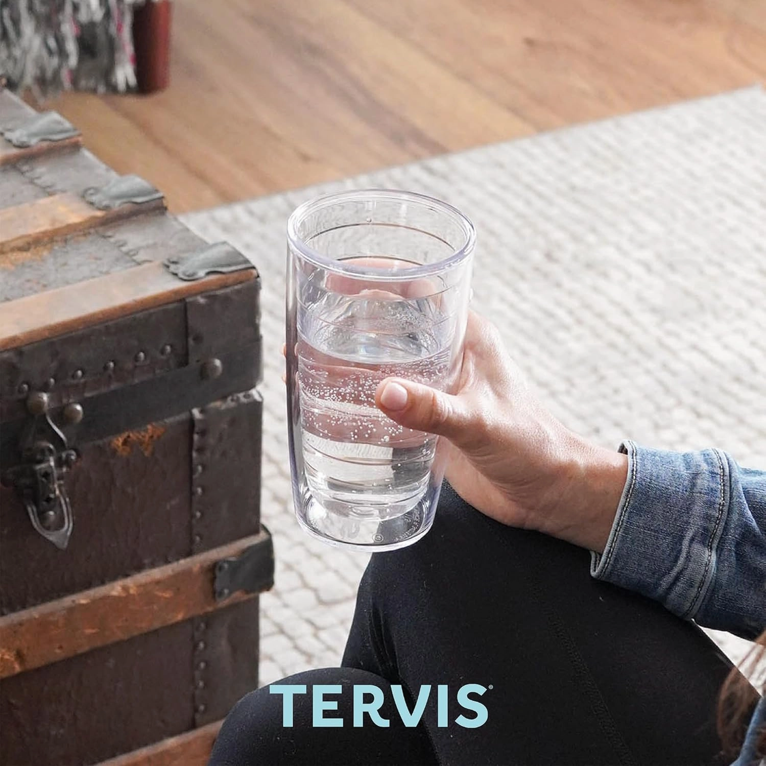 Tervis Plastic Made in USA Double Walled Fiesta Insulated Tumbler Cup Keeps Drinks Cold & Hot, 16oz - No Lid, Poppy Dots
