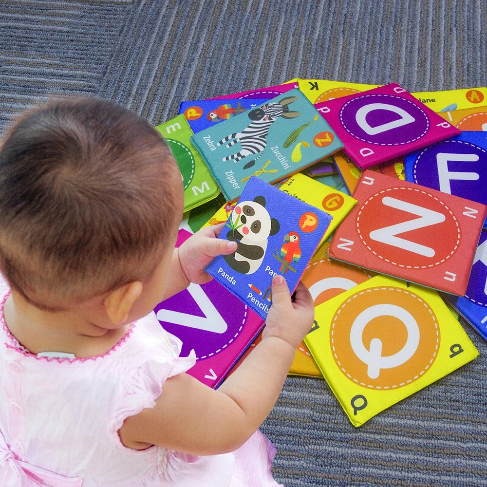 teytoy Baby Soft Alphabet Cards Toys, 26Pcs ABC Alphabet Flash Cards Early Learning Toy with Storage Bag, Washable Soft Letter Toy for Toddlers Kids Boys Girls Over 0 Years