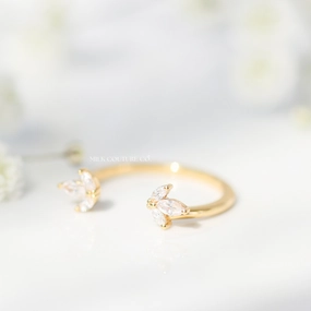 The Aphrodite Stacking Ring