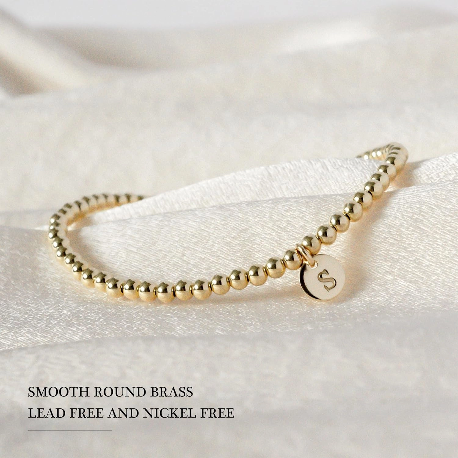 Turandoss Gold Initial Bracelet for Women - Dainty Gold Plated Letter A-Z Charm Disc Bracelet for Women Trendy, Womens Gold Jewelry Beaded Bracelet Gifts