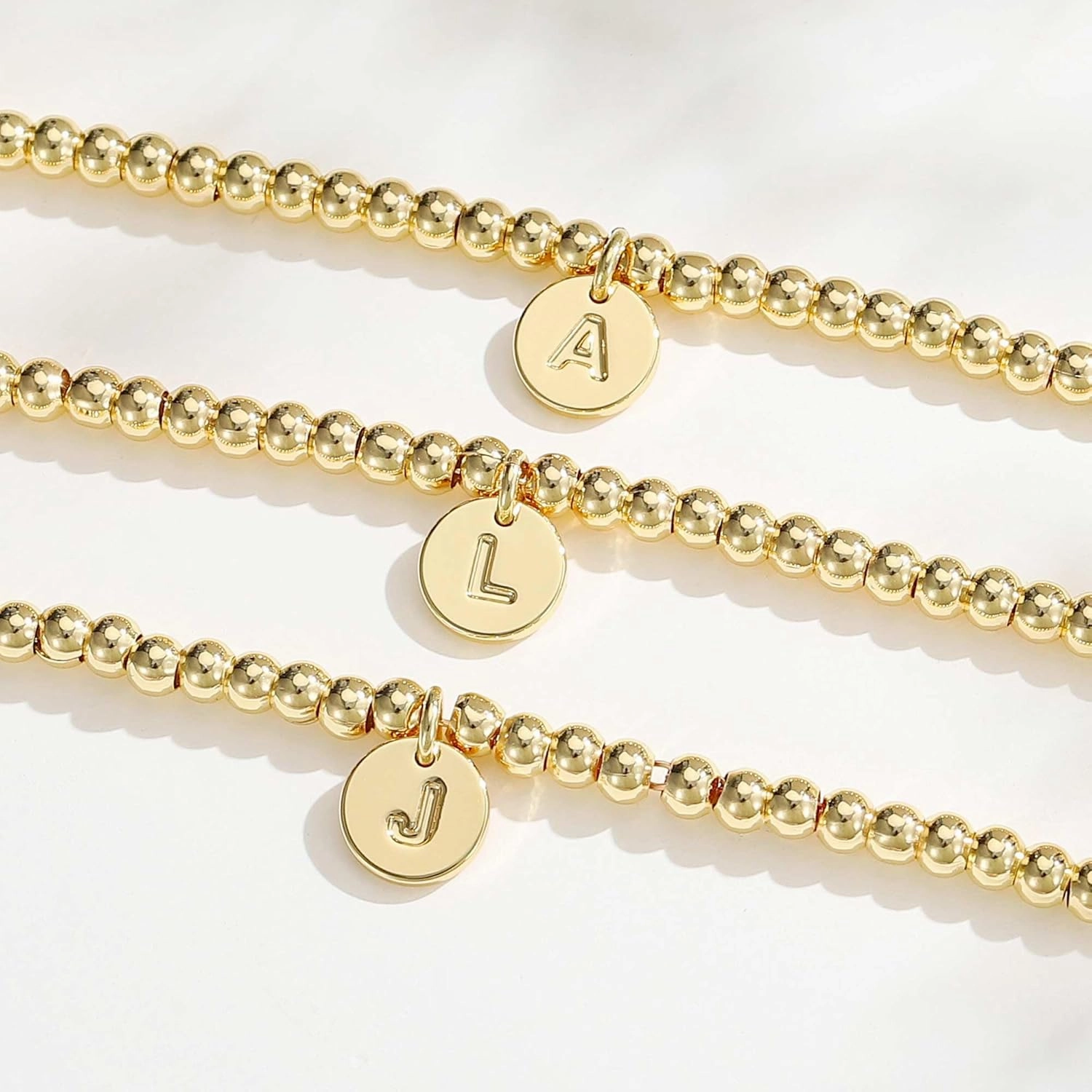 Turandoss Gold Initial Bracelet for Women - Dainty Gold Plated Letter A-Z Charm Disc Bracelet for Women Trendy, Womens Gold Jewelry Beaded Bracelet Gifts