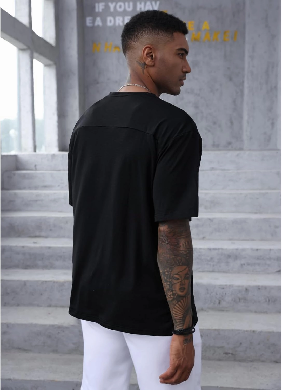 YawYews Men’s Fashion Athletic T-Shirts Short Sleeve Casual Tee Plain Loose Workout Gym Streetwear Shirts
